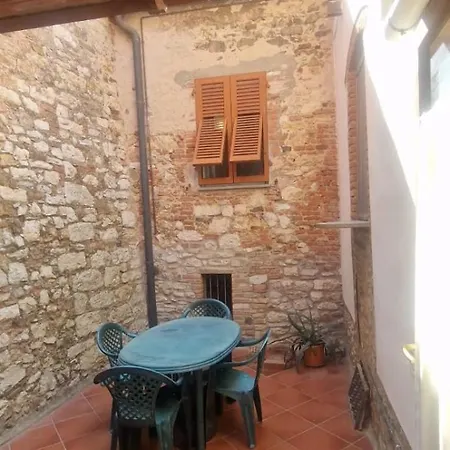 Casa Leonardo Dom wakacyjny Suvereto